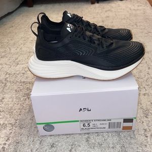 APL Women’s Streamline Sneaker